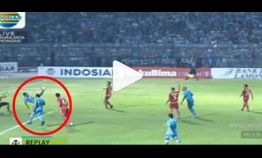 Persela vs Persija, Lihat Cuplikan Gol Diego Assis, Netizen Sebut 'Gol Tangan Tuhan'
