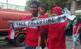 Syal Palestina Digemari Suporter Timnas Indonesia