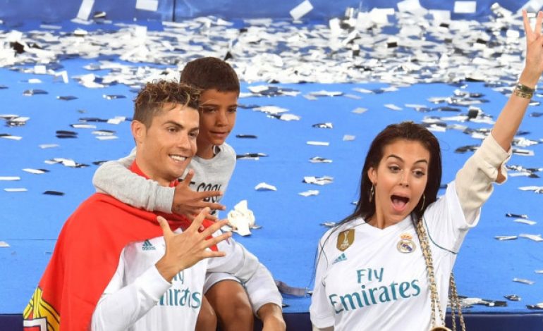 Seusai Ikut Ronaldo ke Italia, Georgina Rodriguez Dapat Hadiah Istimewa dari Brand Ternama