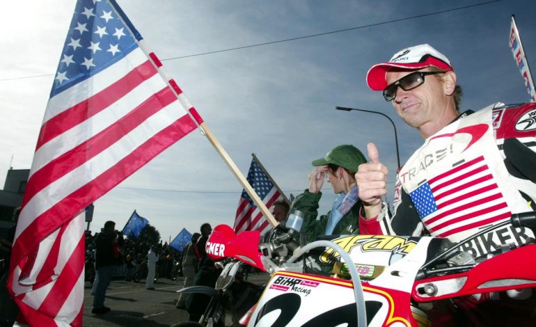 Juara Dunia Kritik Gaya Balap Agresif Marquez di MotoGP