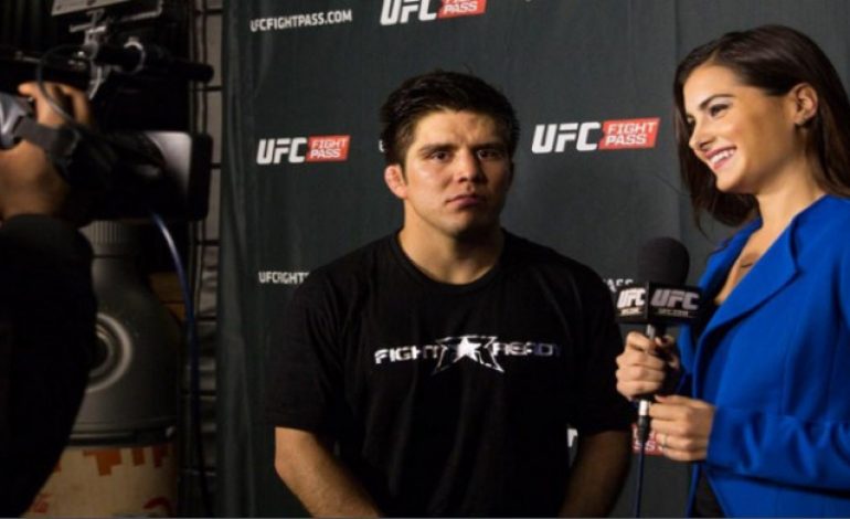 Teledor, Henry Cejudo Nyaris Kehilangan Sabuk Juara UFC Miliknya di Pesawat