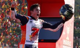 Video Pesta Marc Marquez Pesta Dunia MotoGP 2018 Seperti Juara Dunia Sepakbola