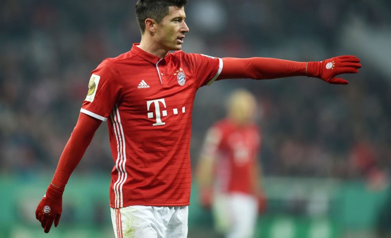 Robert Lewandowski Minta Bayern Munchen Belanja Pemain Berkualitas