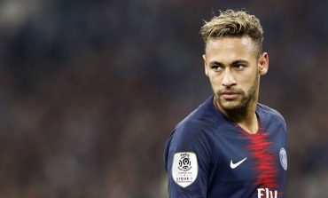 Akibat Mogok Latihan, Neymar Sudah Menyumbang Rp6 Miliar untuk Beramal