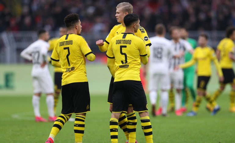 Main di Kandang, Borussia Dortmund Dihantui Rekor Kurang Bagus Jumpa Schalke