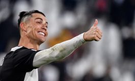 Pemanasan Sebelum Gabung Latihan Juventus, Cristiano Ronaldo Ajak Sang Anak Berlatih Tandem
