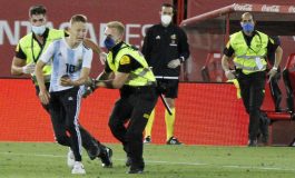 Dituntut usai Masuk Lapangan, Fans Lionel Messi Tak Menyesal