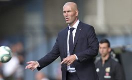 Real Madrid Salip Barcelona, Zinedine Zidane Enggan Berleha-leha