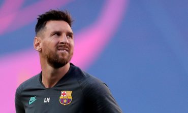 Luis Figo: Mustahil Lionel Messi Pindah ke Real Madrid