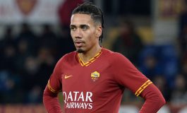 AS Roma Belum Menyerah Kejar Chris Smalling