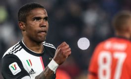 Sulit Dapat Jadon Sancho, MU Alihkan Bidikan ke Douglas Costa