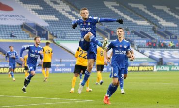 Leicester vs Wolverhampton: Penalti Vardy Menangkan The Foxes