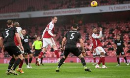 Arsenal vs Burnley: Aubameyang Bunuh Diri, The Gunners Kalah