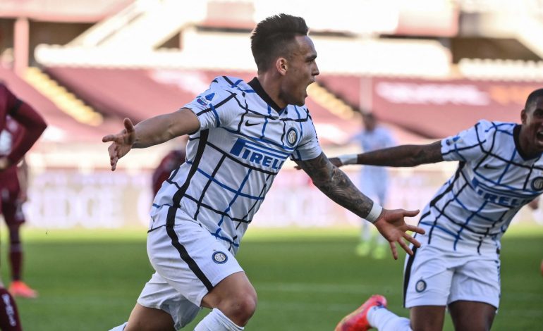 Torino vs Inter: Si Ular Tumbangkan Si Banteng 2-1