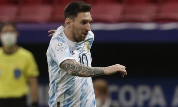 Luar Biasa! Lionel Messi Lampaui Catatan 1000 Kontribusi Gol