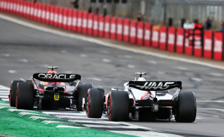 Debries Gagalkan Usaha Verstappen Raih Kemenangan F1 GP Inggris