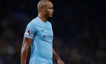 Cara Elegan Kapten ManCity 'Serang' Suporter MU