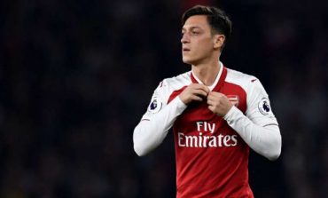 Mesut Oezil Kirim Doa untuk Korban Gempa Lombok