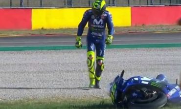 Meme Sindiran Valentino Rossi Gagal di MotoGP Aragon, Dijamin Bikin Fans Panas Dingin Nih!