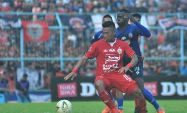 Gara-gara Penalti Gaib Arema FC, Persija Minta PSSI Istirahatkan Wasit Ikhsan Prasetya Jati