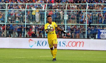 Utam Rusdiana Perpanjang Kontrak Bersama Arema FC