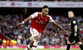 Aubameyang 100 Persen Bertahan di Arsenal