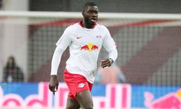 Tolak Arsenal, Dayot Upamecano Resmi Perpanjang Kontrak di RB Leipzig