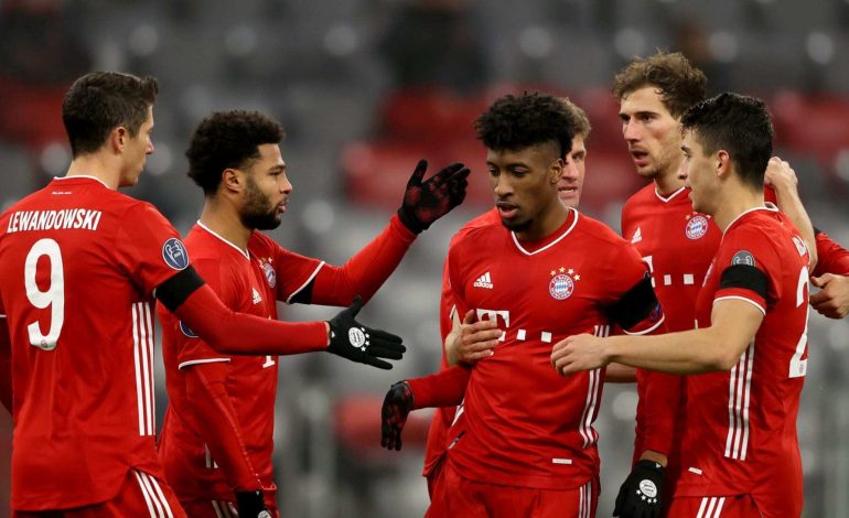 Bayern Munich vs Salzburg: 10 Pemain Die Roten Menangi Laga 3-1