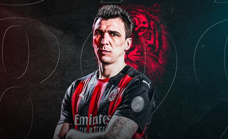Mario Mandzukic Merasa Terhormat Bisa Gabung AC Milan