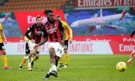 Seruan Kessie Usai AC Milan Nyaris Kalah dari Udinese