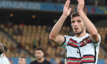 Ruben Dias: Belgia Beruntung, Bola Melaju dengan Aneh, dan Gol Tercipta