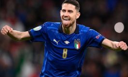 Italia vs Spanyol Jadi Panggung Aksi Masterclass Jorginho, Layak Raih Ballon d'Or?