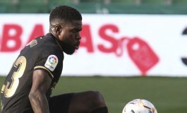 Samuel Umtiti Sukses Bikin Barcelona Sakit Kepala