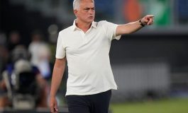 Jose Mourinho Hukum 5 Pemain AS Roma