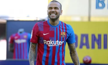 Demi Membalas Jasa, Gaji Dani Alves Jadi Yang Terendah Dari Pemain Barcelona Lainnya