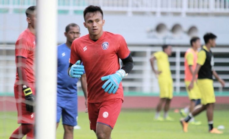 Arema FC Rekrut Kembali Kiper Mudanya